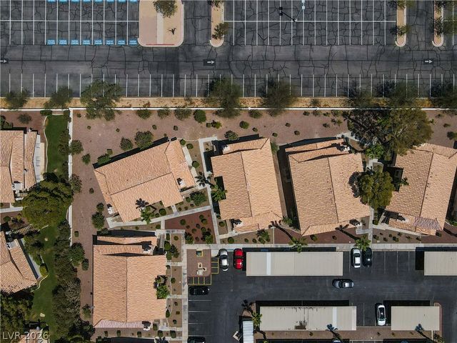 1332 Pinto Rock Lane 201, Las Vegas, NV 89128