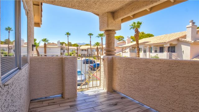 1332 Pinto Rock Lane 201, Las Vegas, NV 89128