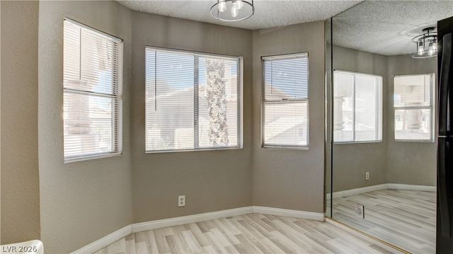 1332 Pinto Rock Lane 201, Las Vegas, NV 89128