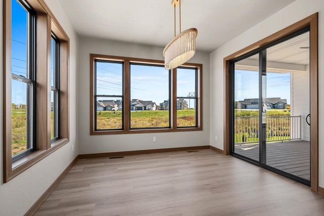 548 LEMERE COURT, Howard, WI 54313