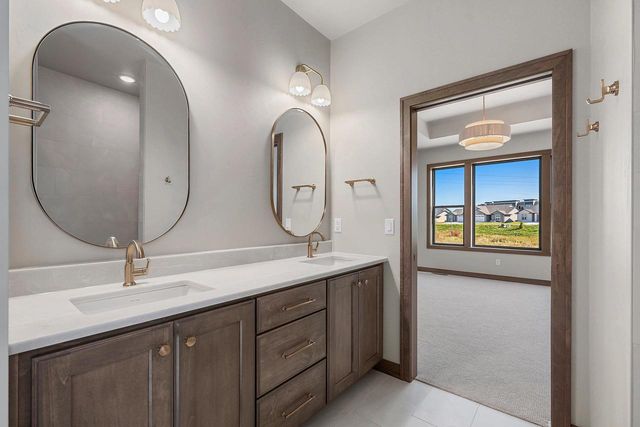 548 LEMERE COURT, Howard, WI 54313