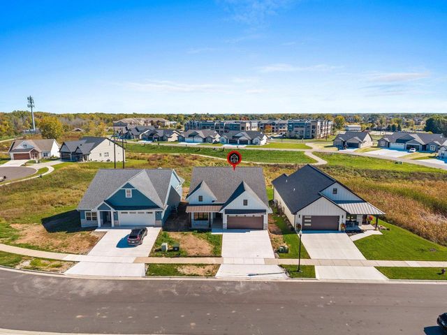 548 LEMERE COURT, Howard, WI 54313