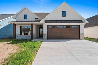 548 LEMERE COURT, Howard, WI 54313