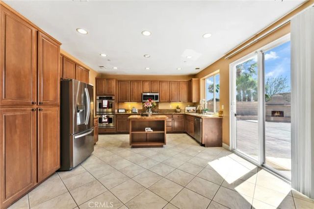 6260 Taylor Canyon, Rancho Cucamonga, CA 91739