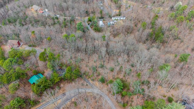 15 S Boogertown Rd, Sevierville, TN 37876