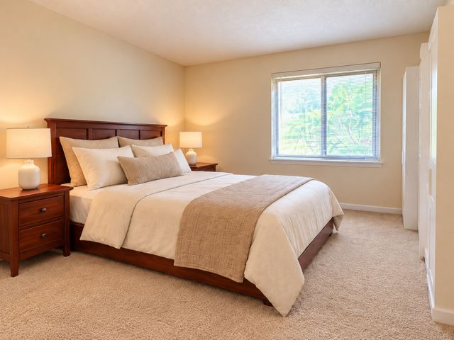993 KANE Street 993, South Elgin, IL 60177