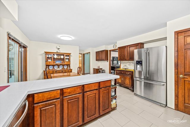 1803 River Ridge Circle, Naperville, IL 60565