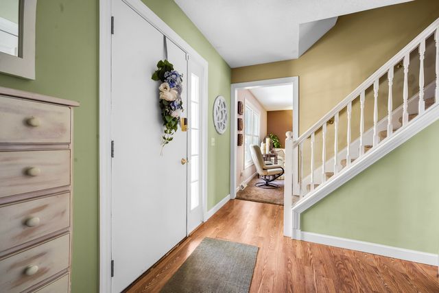 1187 Merry Brook Street, Kalamazoo, MI 49048