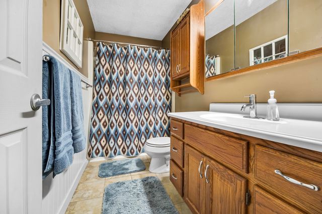 1187 Merry Brook Street, Kalamazoo, MI 49048