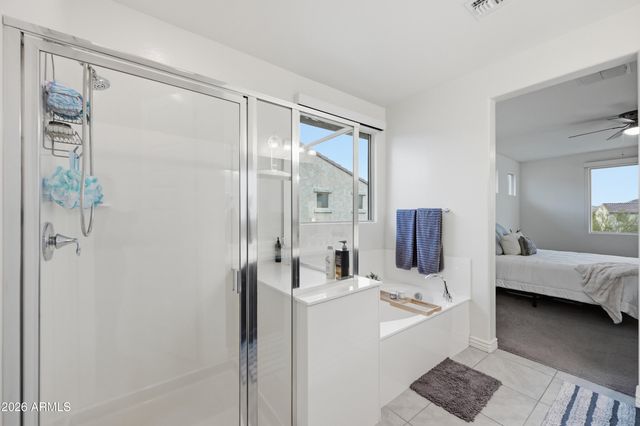 114 E PASARO Drive, Phoenix, AZ 85085