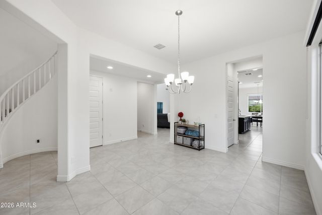 114 E PASARO Drive, Phoenix, AZ 85085