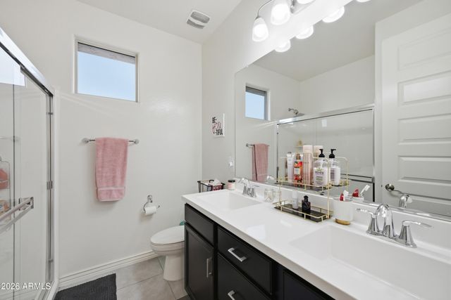 114 E PASARO Drive, Phoenix, AZ 85085