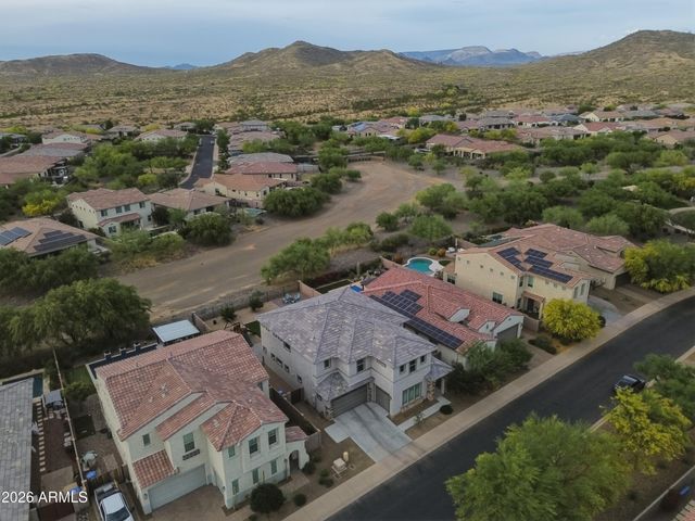 114 E PASARO Drive, Phoenix, AZ 85085