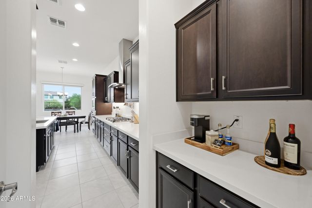 114 E PASARO Drive, Phoenix, AZ 85085