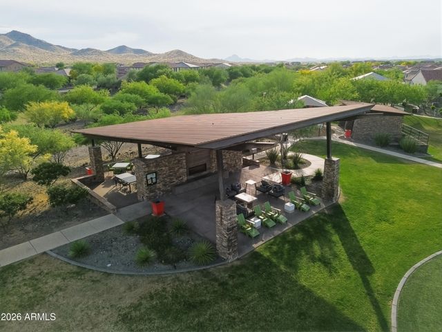 114 E PASARO Drive, Phoenix, AZ 85085