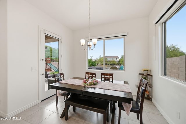 114 E PASARO Drive, Phoenix, AZ 85085