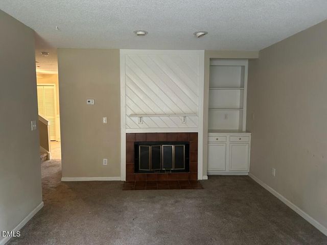 4317 Hunters Club Drive, Raleigh, NC 27606