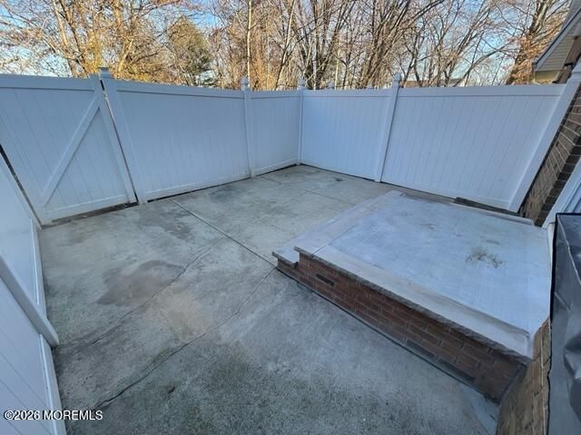 18 Windsor Terrace 18, Freehold, NJ 07728