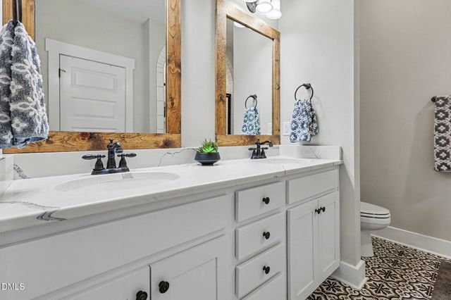 4774 Johnsons Chapel Road, Benson, NC 27504