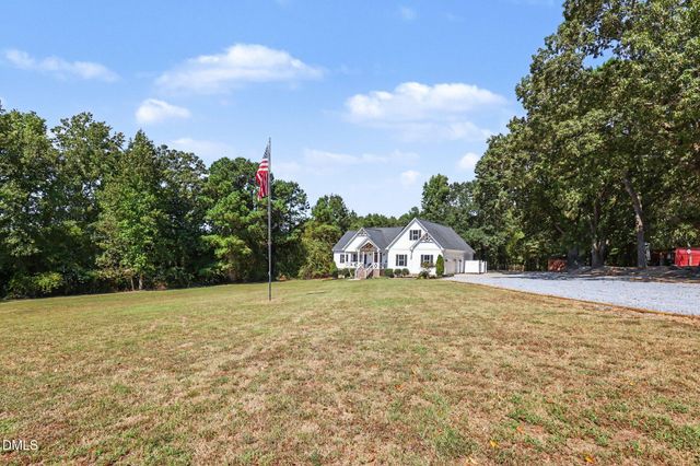 4774 Johnsons Chapel Road, Benson, NC 27504