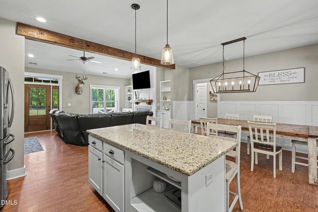 4774 Johnsons Chapel Road, Benson, NC 27504