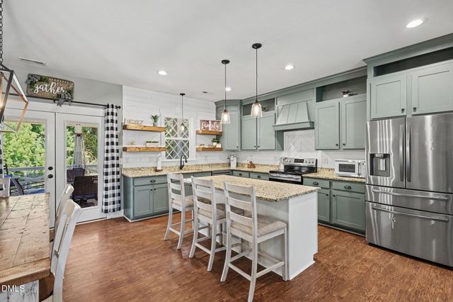 4774 Johnsons Chapel Road, Benson, NC 27504