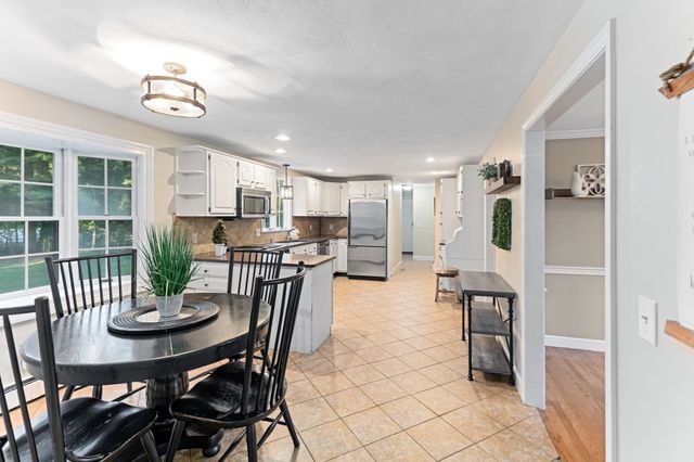 160 Grange Park, Bridgewater, MA 02324