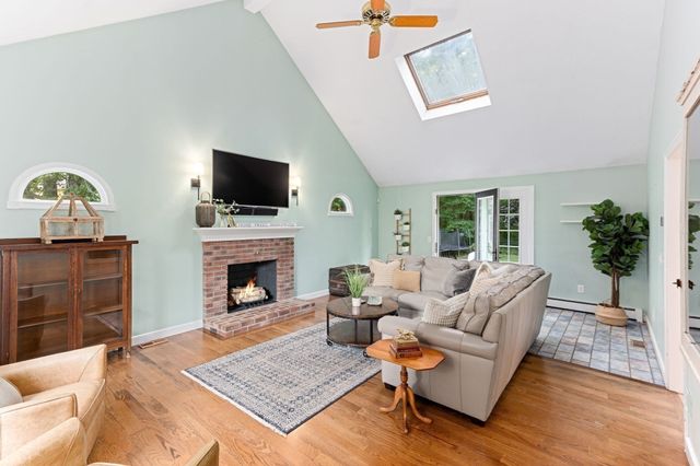 160 Grange Park, Bridgewater, MA 02324