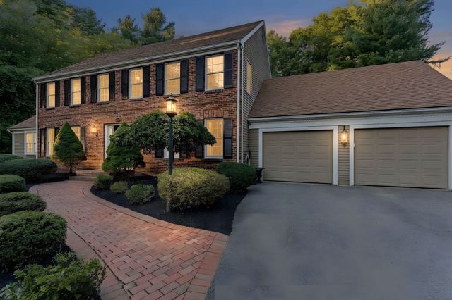 160 Grange Park, Bridgewater, MA 02324