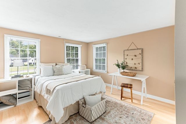 160 Grange Park, Bridgewater, MA 02324