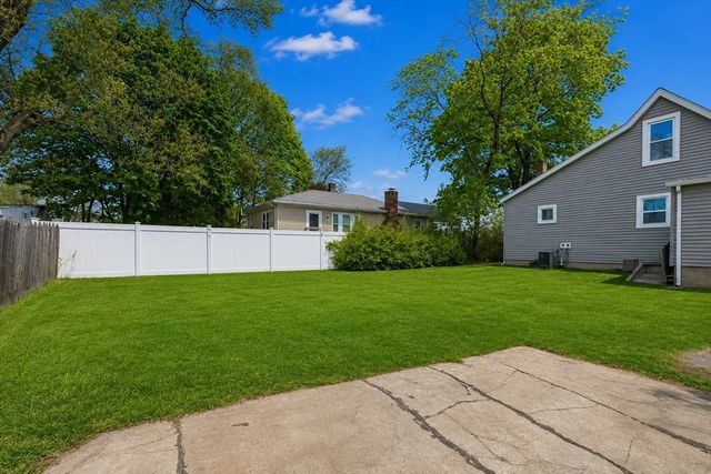 14 Condon St, Brockton, MA 02301