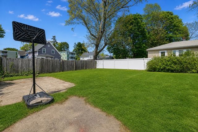 14 Condon St, Brockton, MA 02301