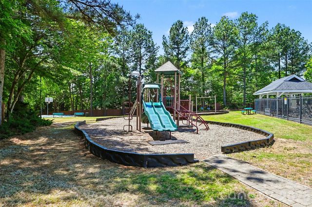 2136 Midnight Blue Lane, Fort Mill, SC 29708