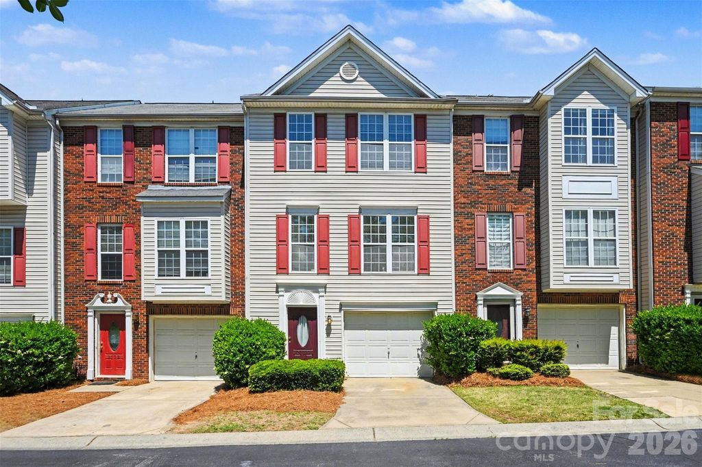 2136 Midnight Blue Lane, Fort Mill, SC 29708