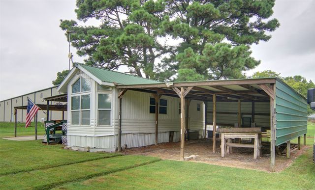 2810 N. FM 17, Alba, TX 75410