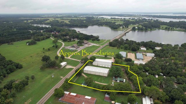 2810 N. FM 17, Alba, TX 75410