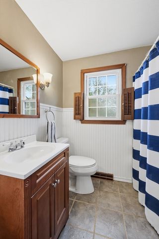 123 Peekskill Avenue, Springfield, MA 01129
