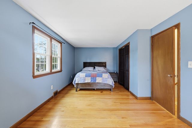 123 Peekskill Avenue, Springfield, MA 01129