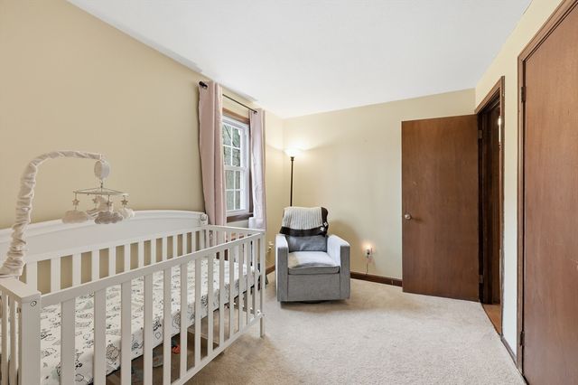 123 Peekskill Avenue, Springfield, MA 01129