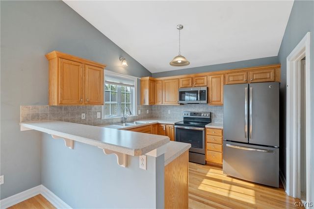 3778 Pegasus Circle, Camillus, NY 13209