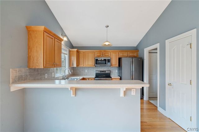 3778 Pegasus Circle, Camillus, NY 13209