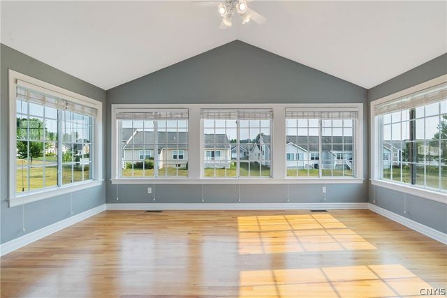 3778 Pegasus Circle, Camillus, NY 13209