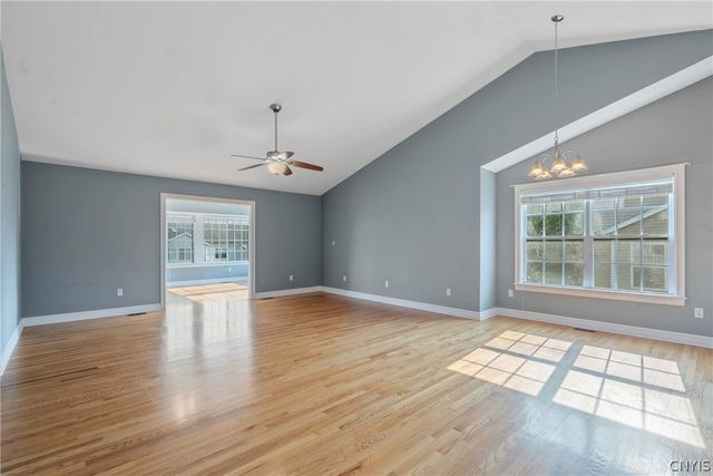 3778 Pegasus Circle, Camillus, NY 13209