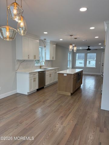 6 Holly Acres Drive, Brick, NJ 08723