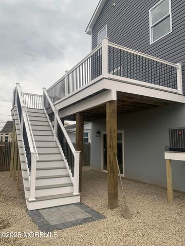 6 Holly Acres Drive, Brick, NJ 08723