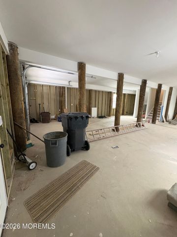 6 Holly Acres Drive, Brick, NJ 08723