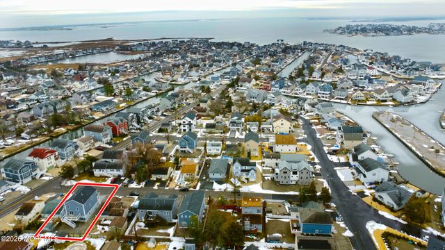 6 Holly Acres Drive, Brick, NJ 08723