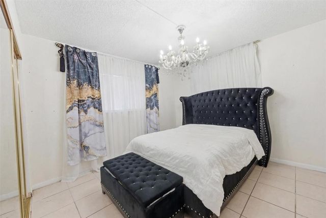 7950 NW 5th Court 101, Margate, FL 33063