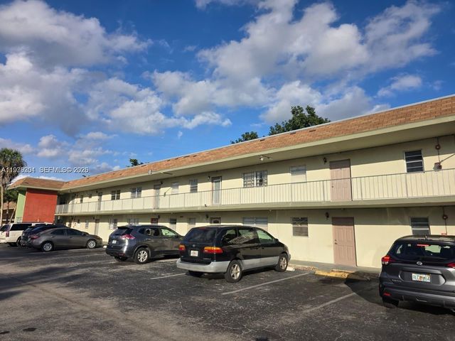 609 S State Road 7 2c 2C, Margate, FL 33068