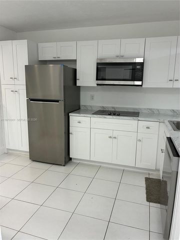 609 S State Road 7 2c 2C, Margate, FL 33068